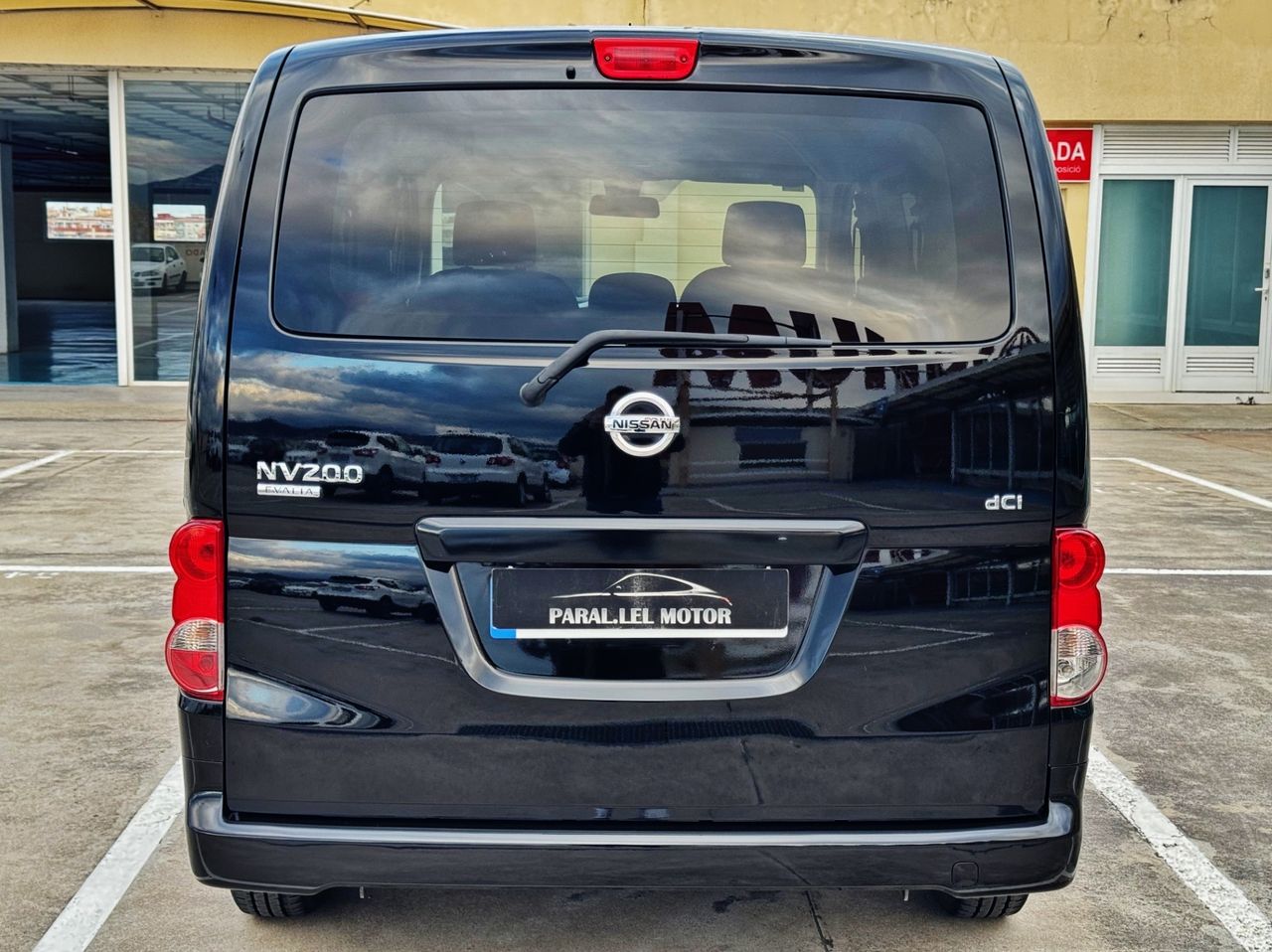Foto Nissan NV250 7