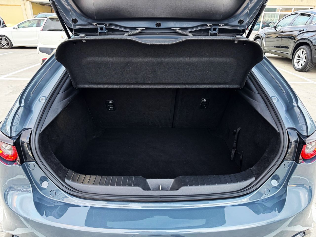 Foto Mazda Mazda3 30