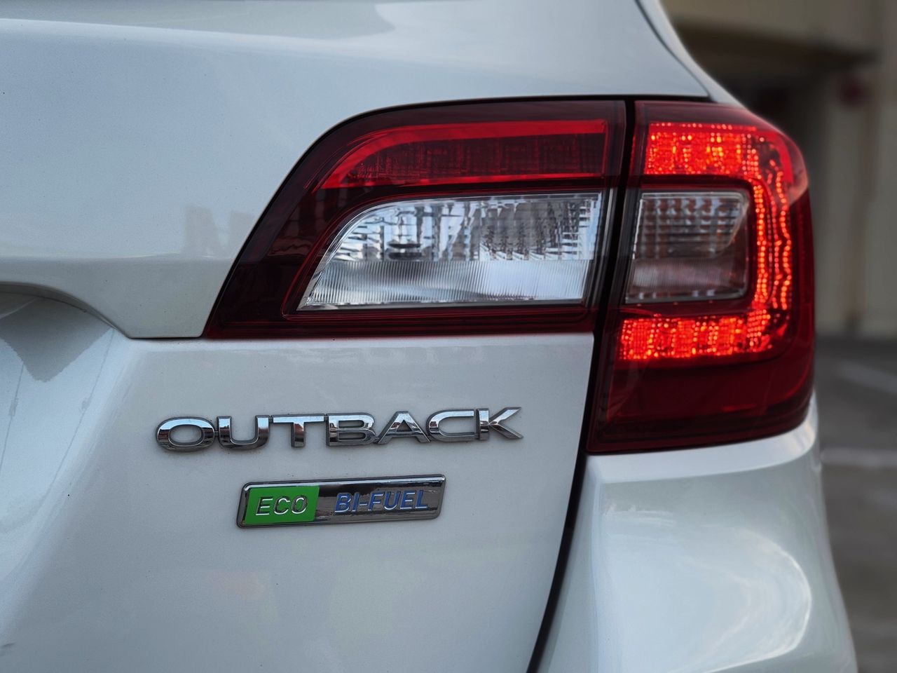 Foto Subaru Outback 15