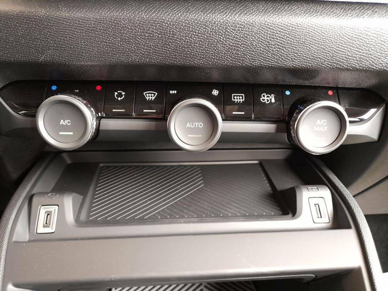 Foto Citroën C4 32