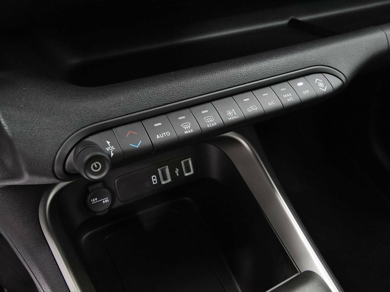 Foto Jeep Avenger 34