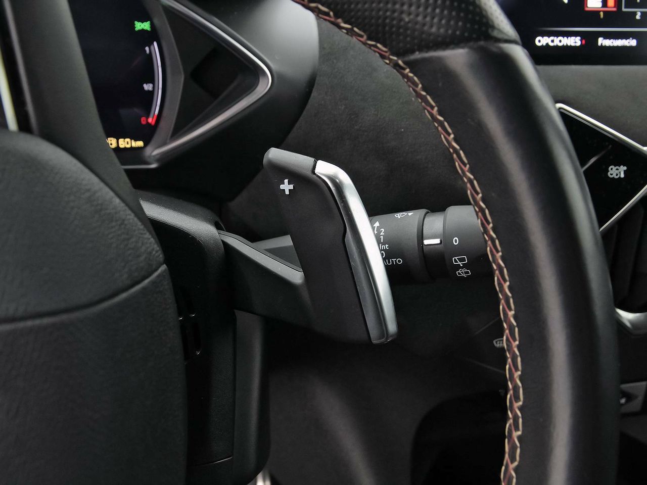Foto DS Automobiles DS 3 23