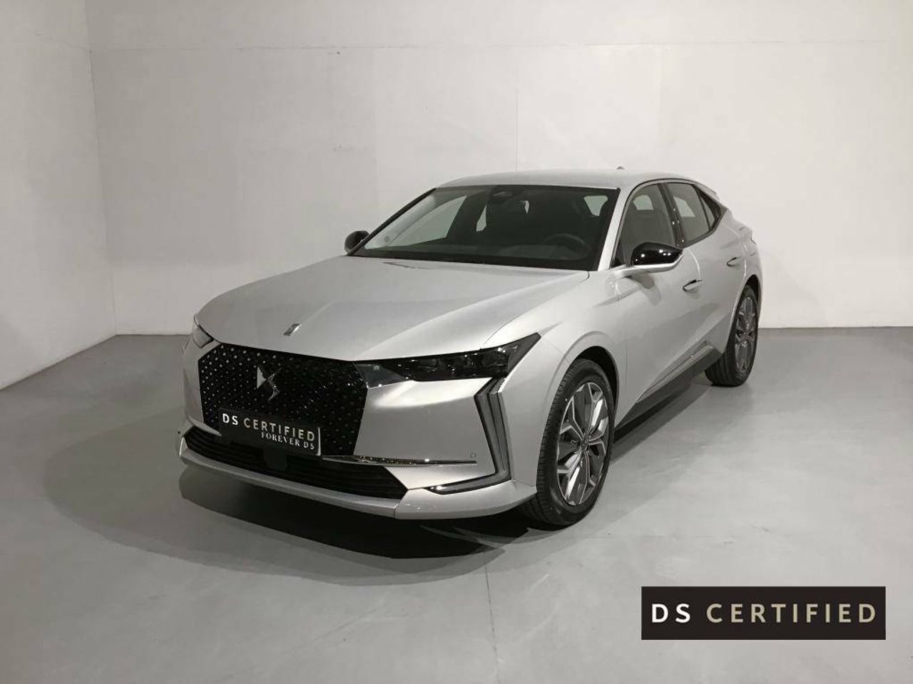 Foto DS Automobiles DS 4 1