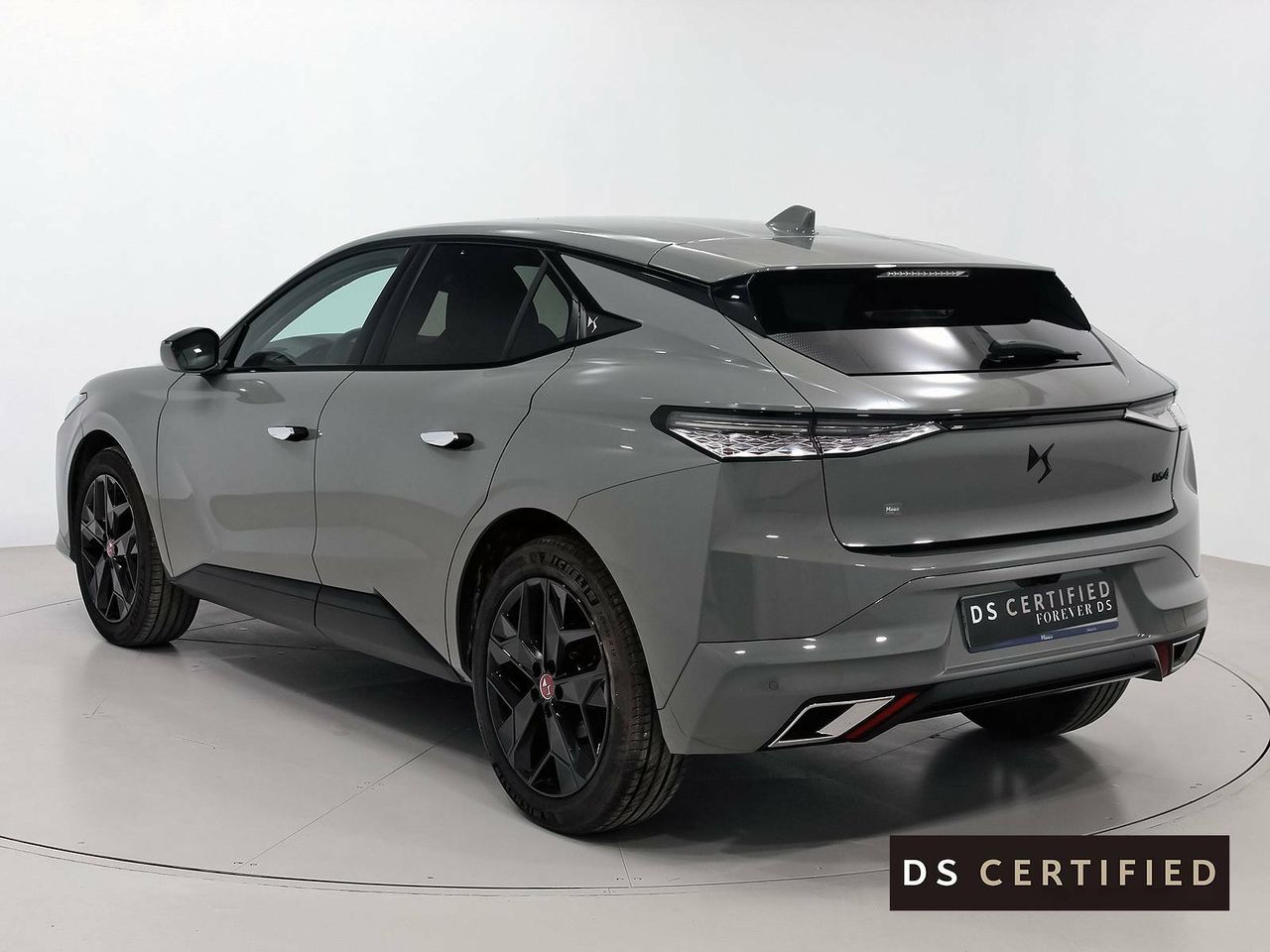 Foto DS Automobiles DS 4 7