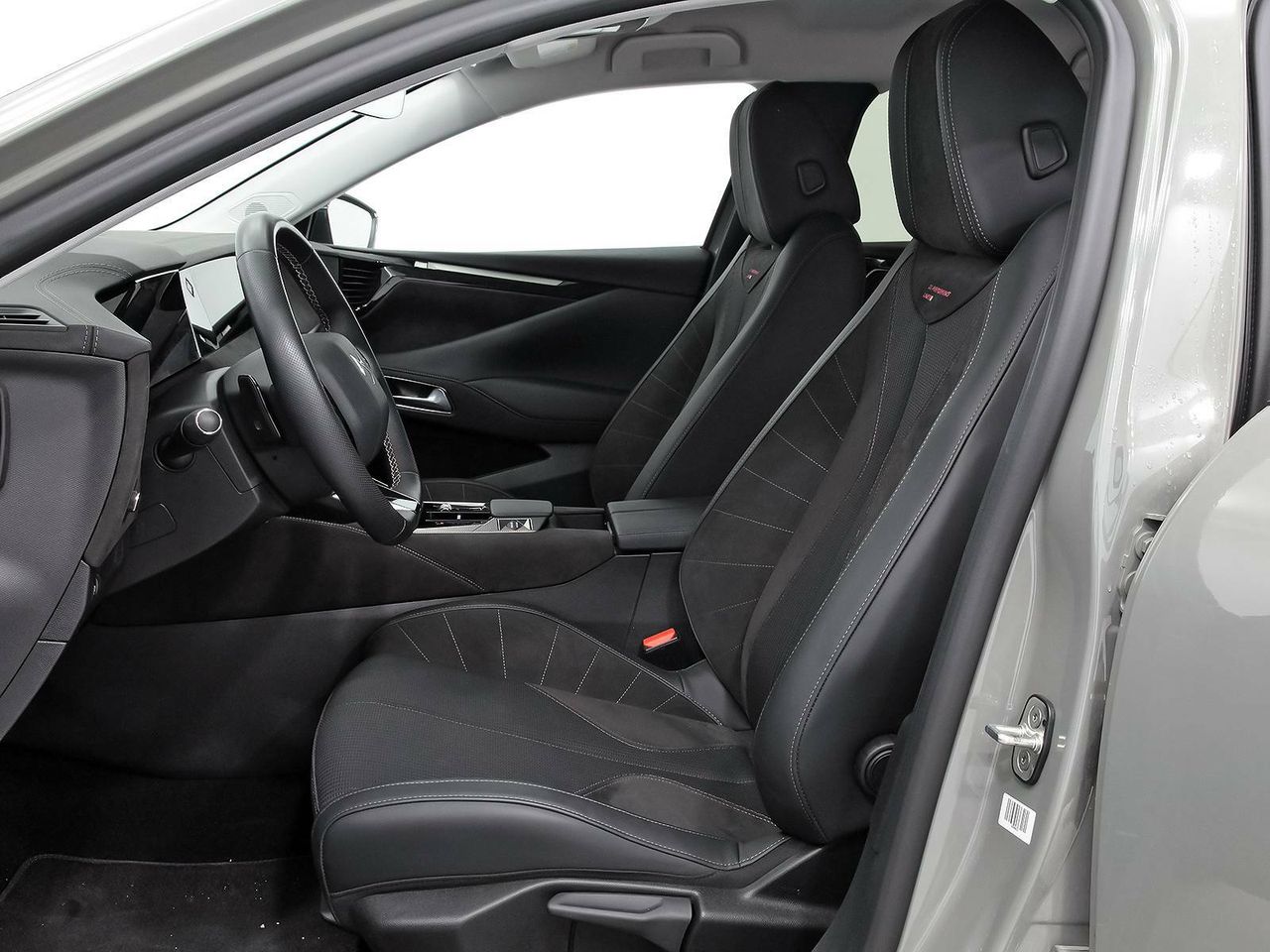 Foto DS Automobiles DS 4 11