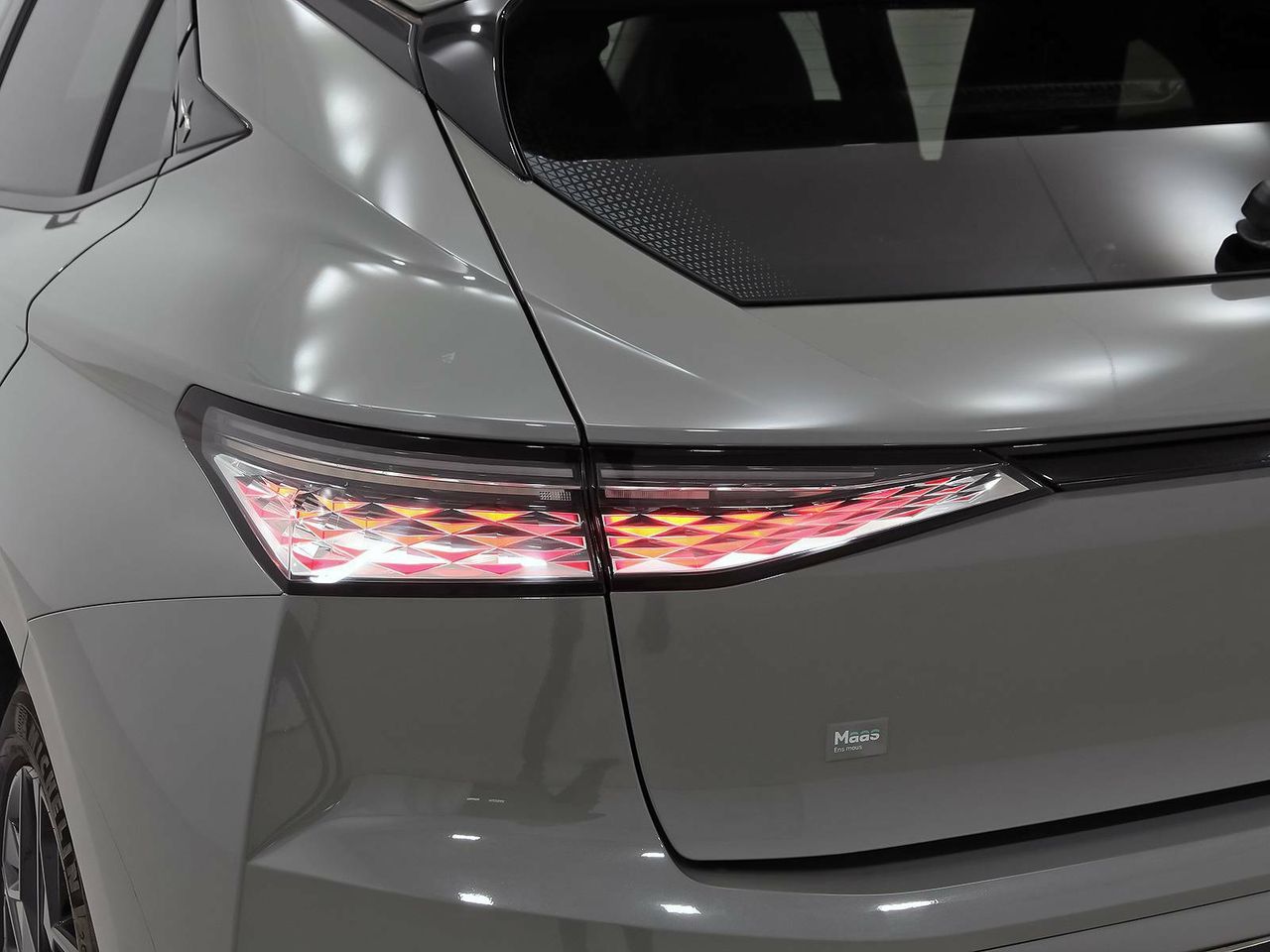 Foto DS Automobiles DS 4 19