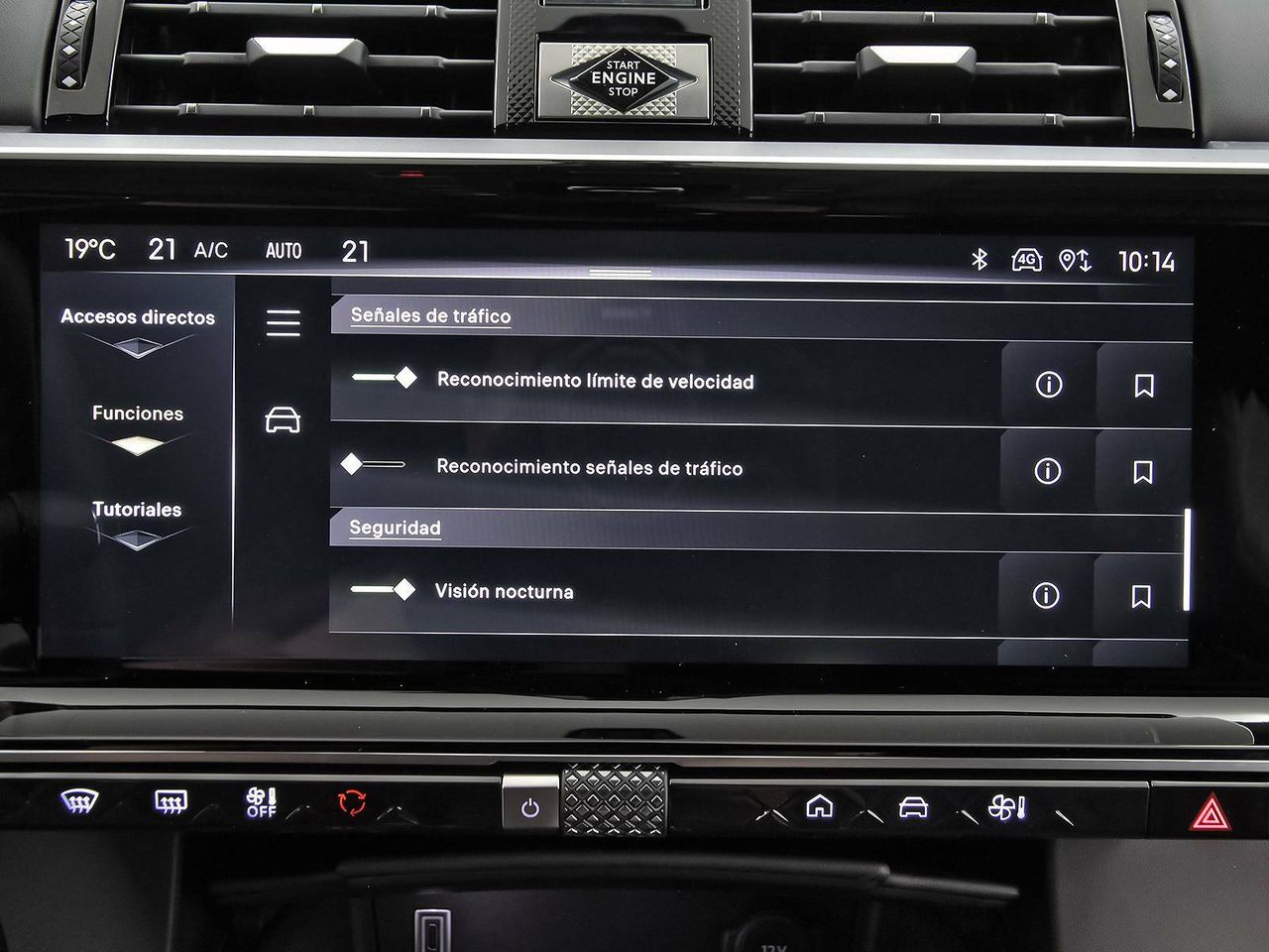 Foto DS Automobiles DS 7 36
