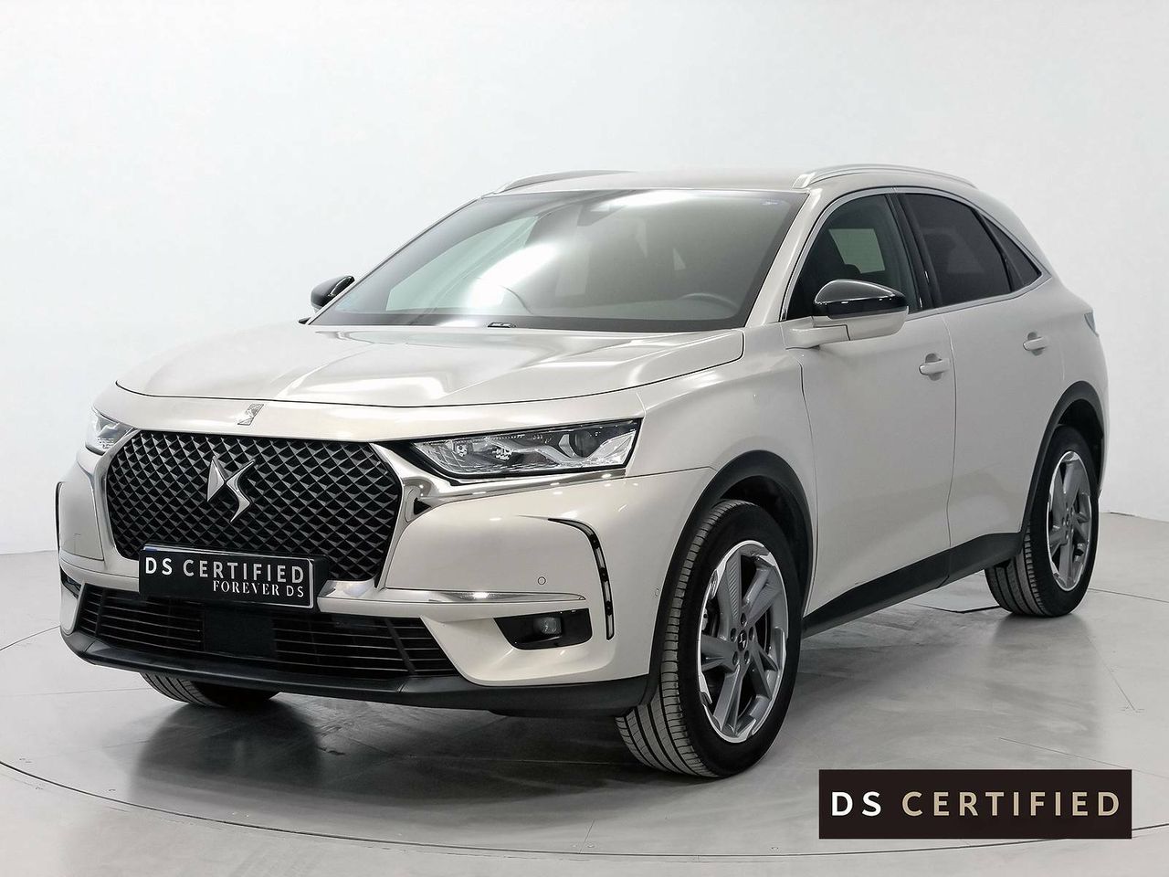 Foto DS Automobiles DS 7 1