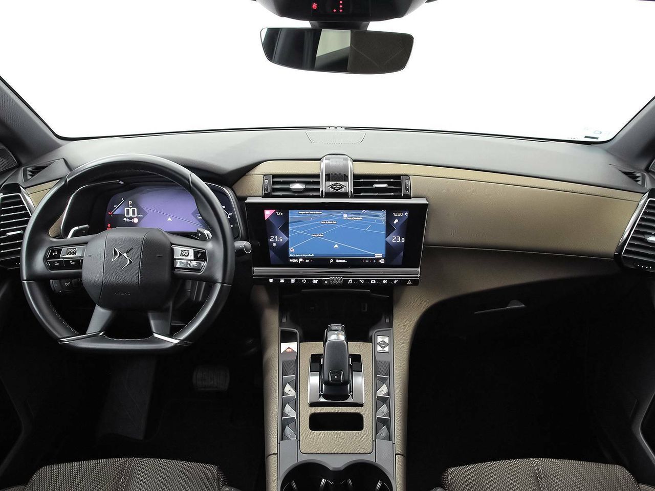Foto DS Automobiles DS 7 8