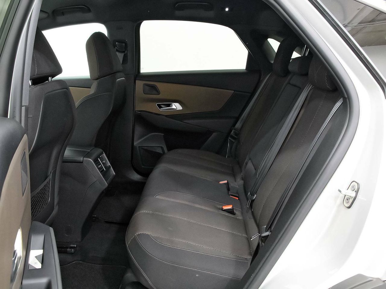 Foto DS Automobiles DS 7 12