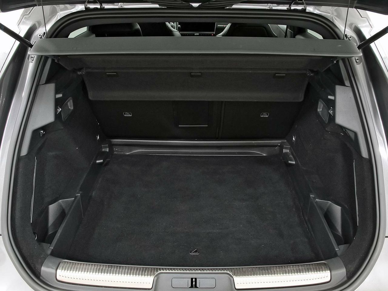 Foto DS Automobiles DS 7 6