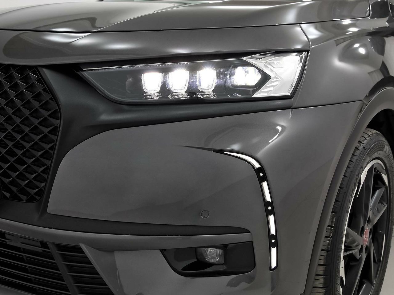 Foto DS Automobiles DS 7 16