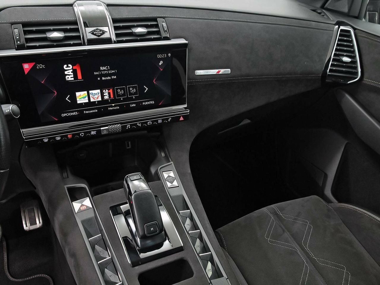 Foto DS Automobiles DS 7 22