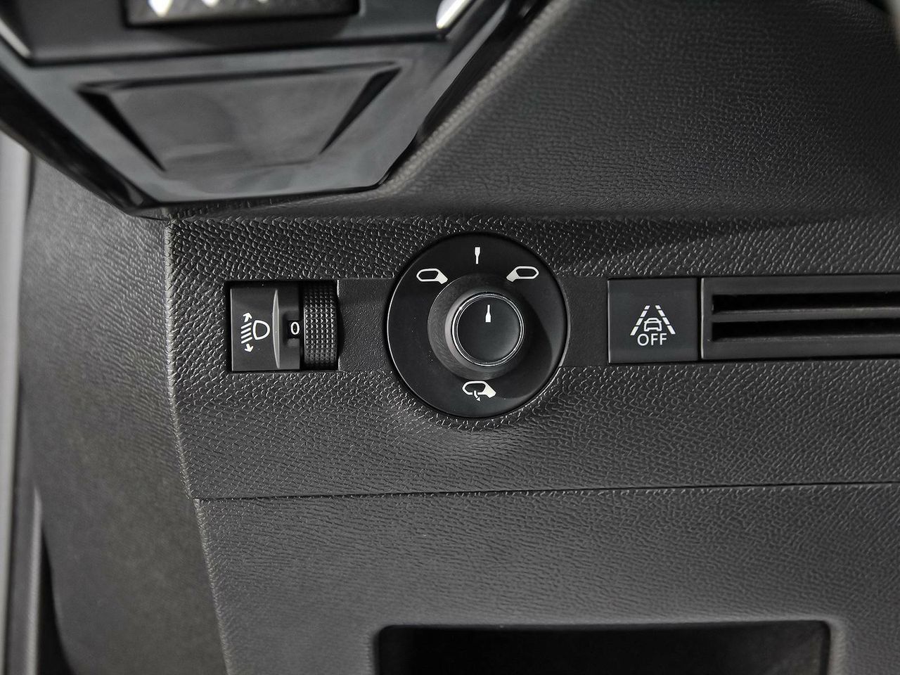 Foto DS Automobiles DS 7 23