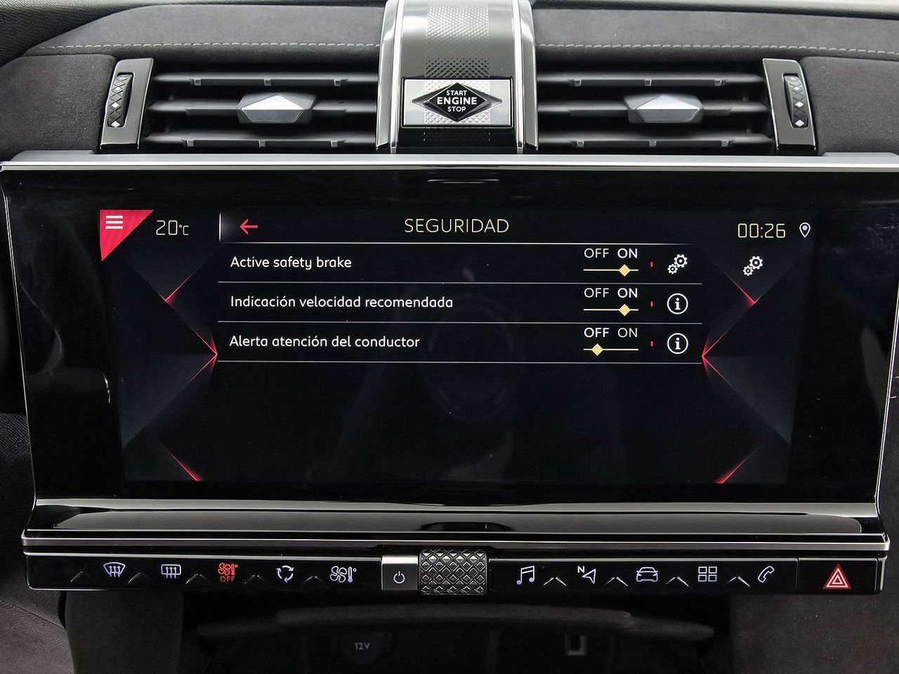 Foto DS Automobiles DS 7 30