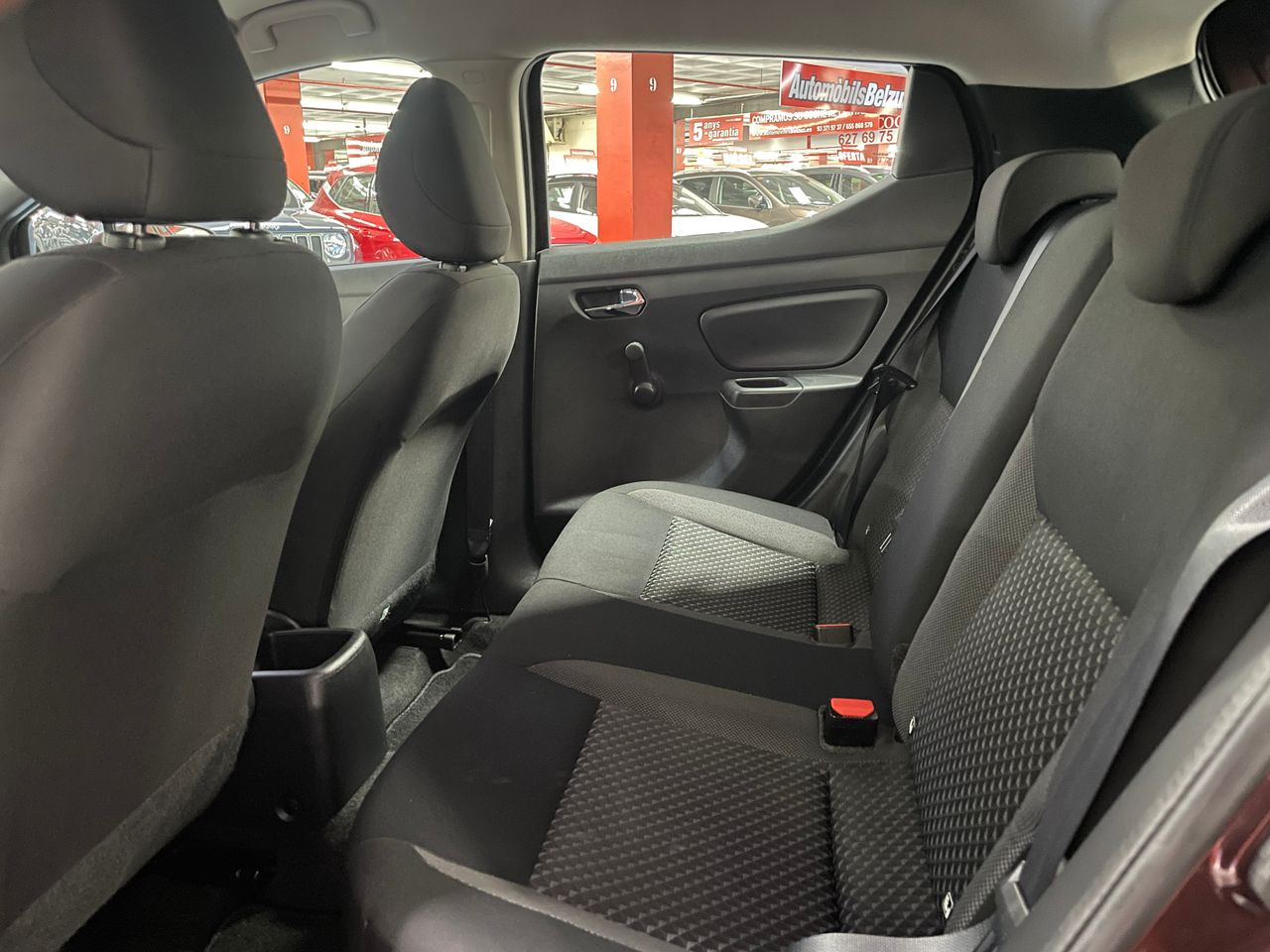 Foto Nissan Micra 9