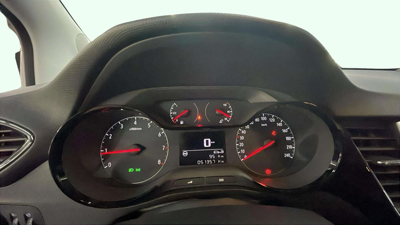 Foto Opel Crossland X 13