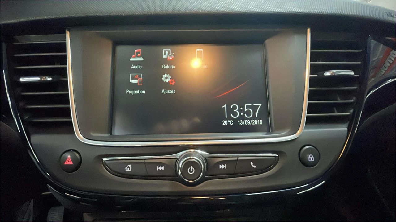 Foto Opel Crossland X 14