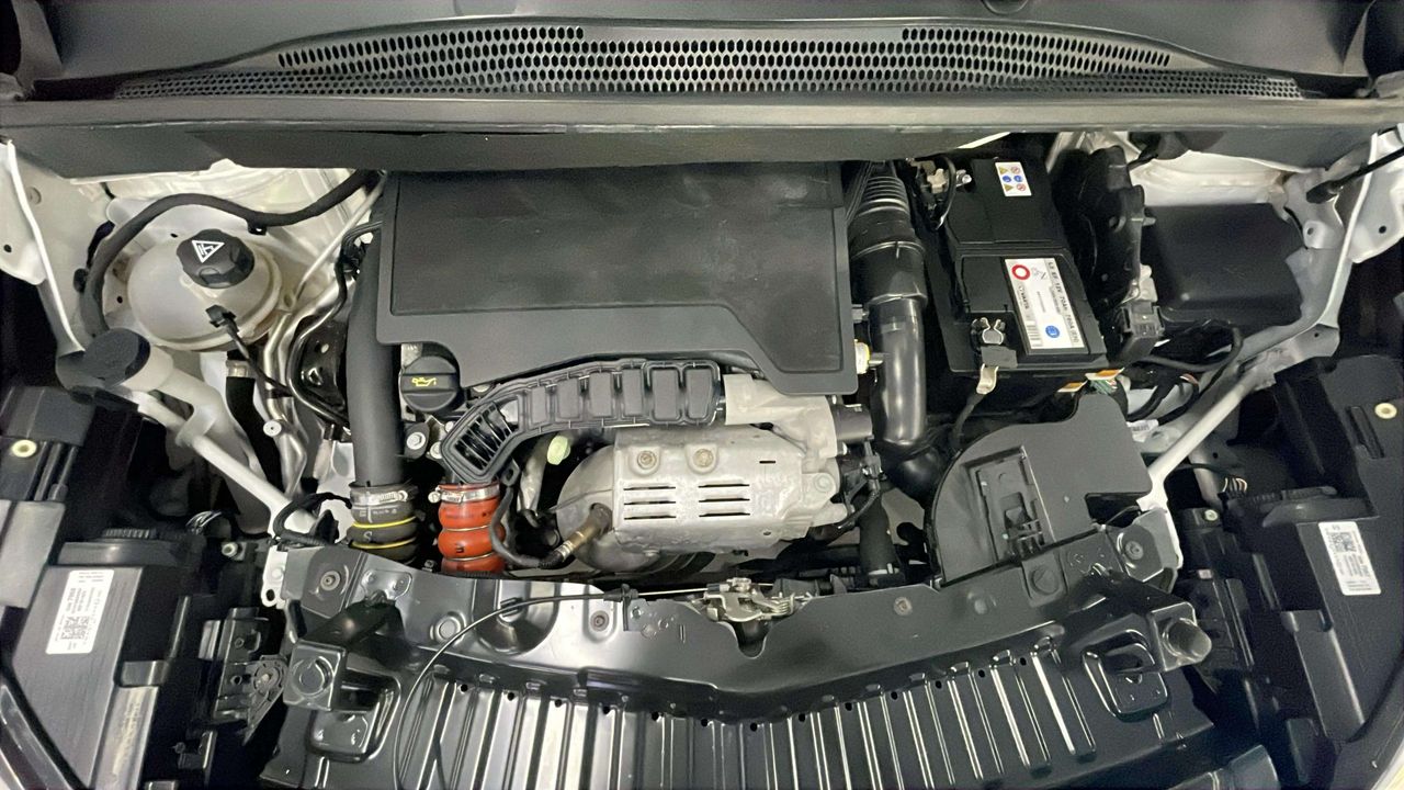 Foto Opel Crossland X 17