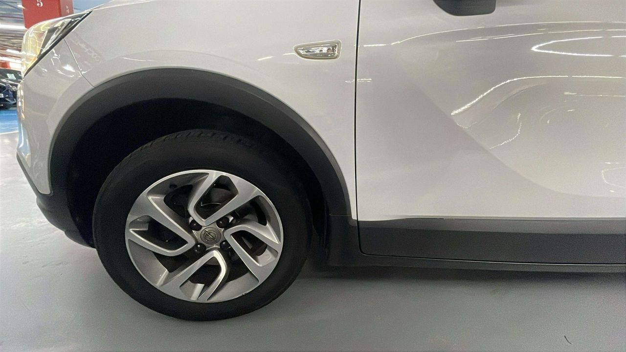 Foto Opel Crossland X 18