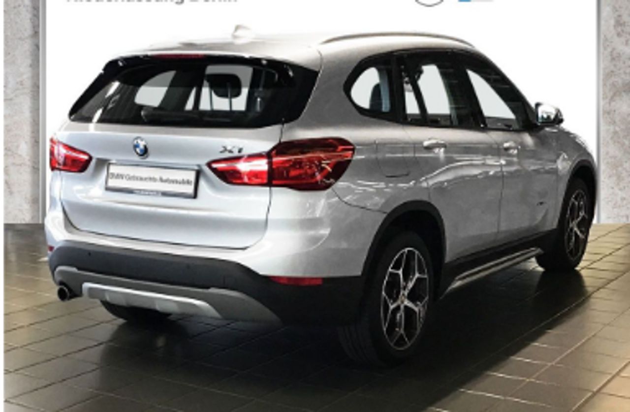 Foto BMW X1 3