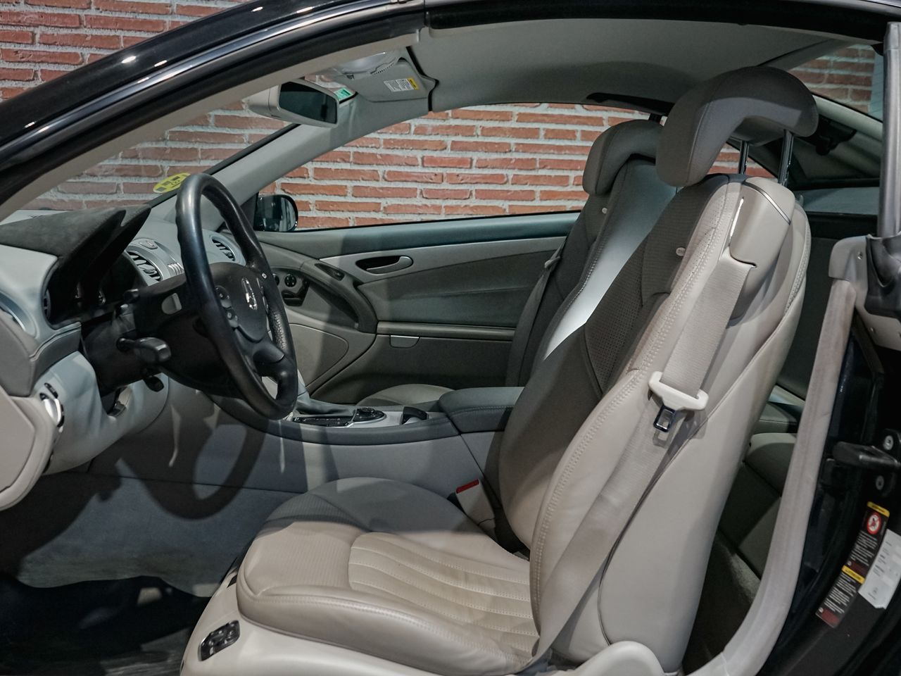 Foto Mercedes-Benz Clase SL 31