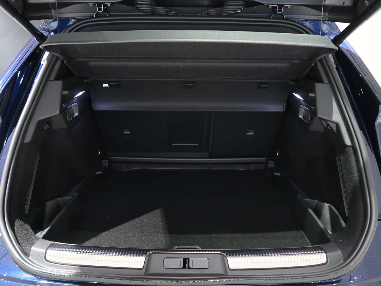 Foto DS Automobiles DS 7 6