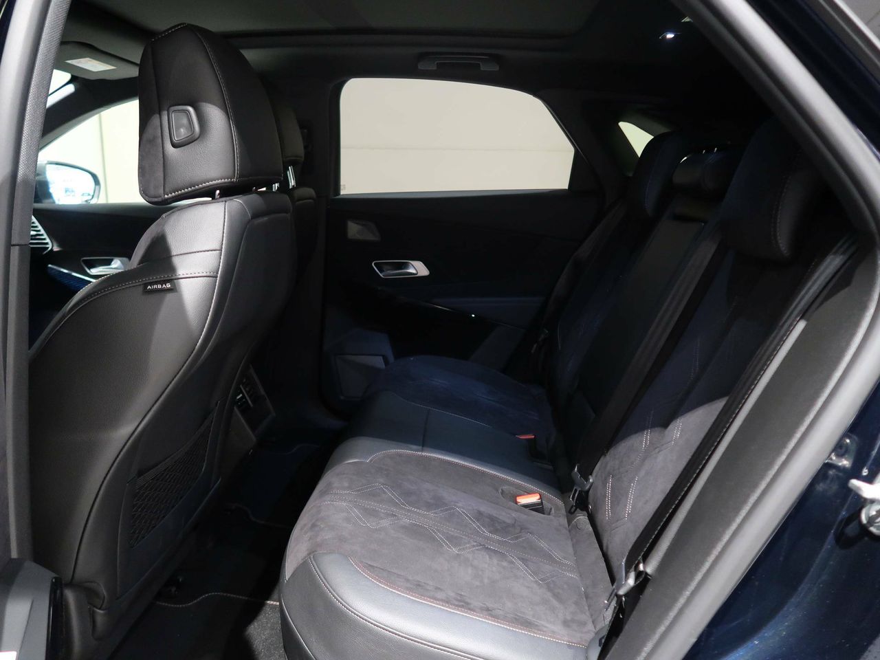 Foto DS Automobiles DS 7 10