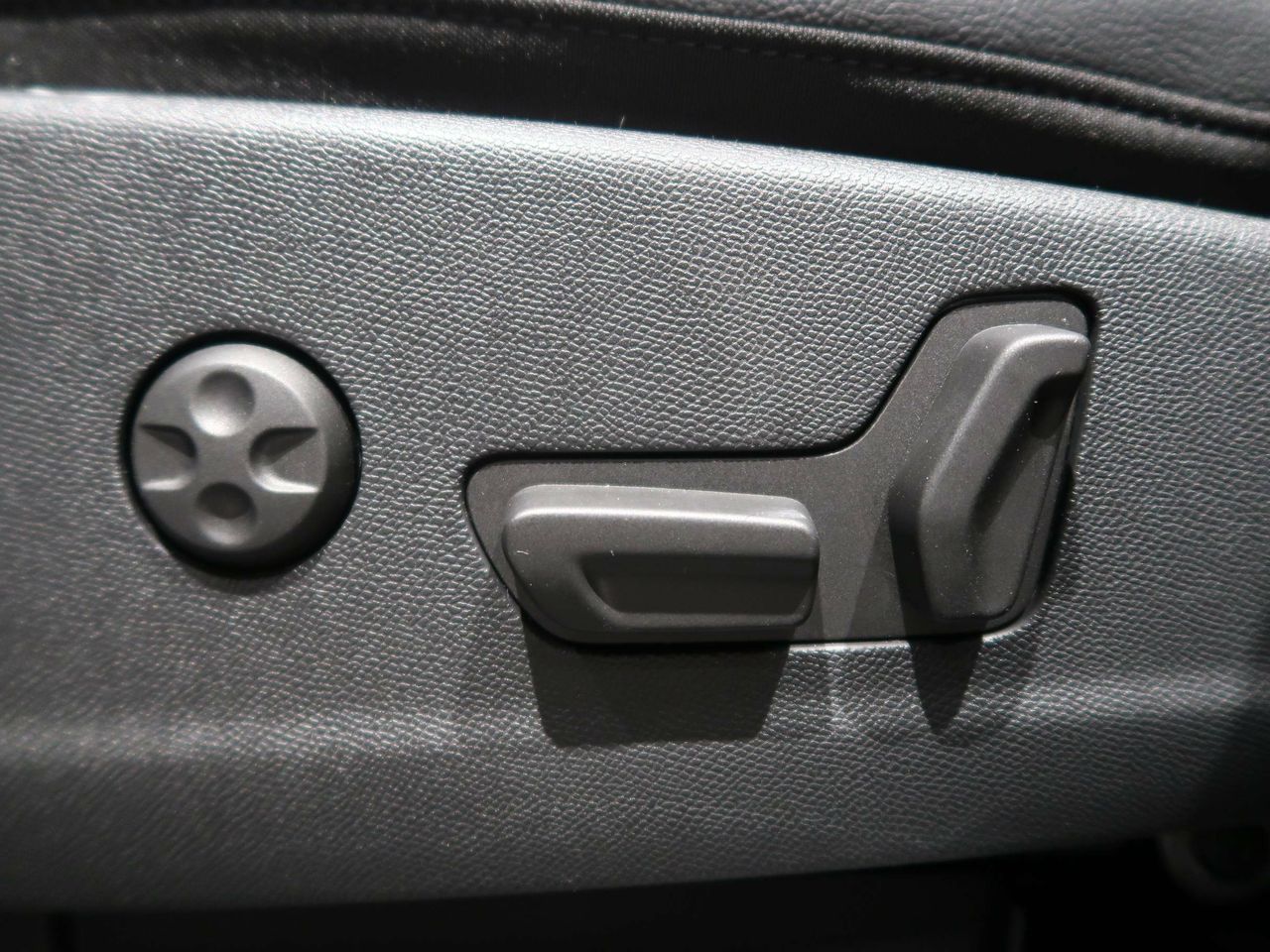 Foto DS Automobiles DS 7 21