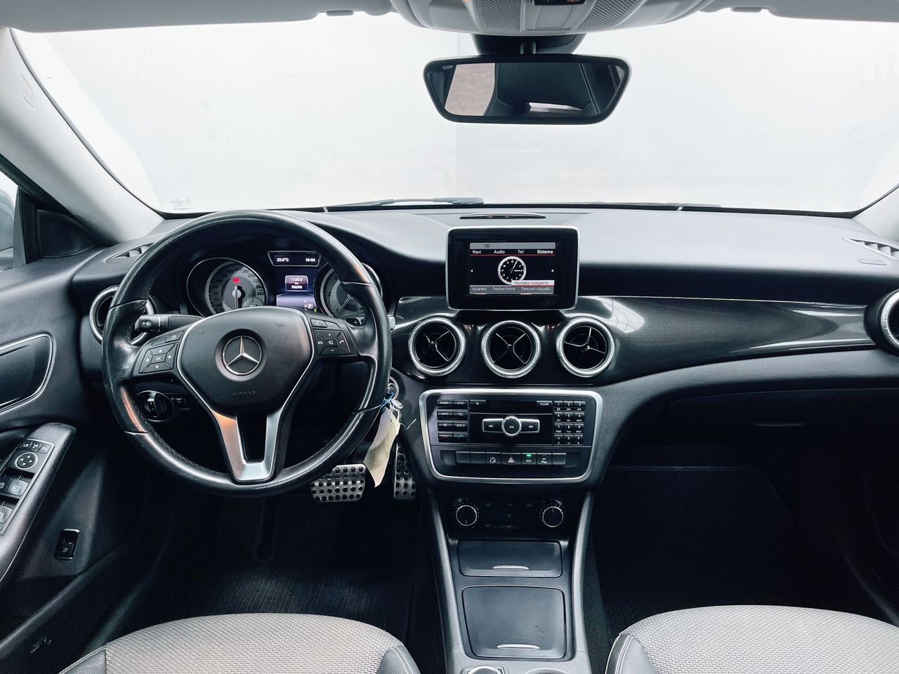 Foto Mercedes-Benz Clase CLA 2