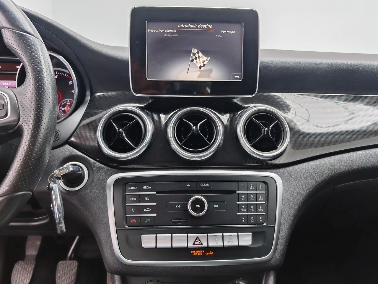 Foto Mercedes-Benz Clase CLA 11