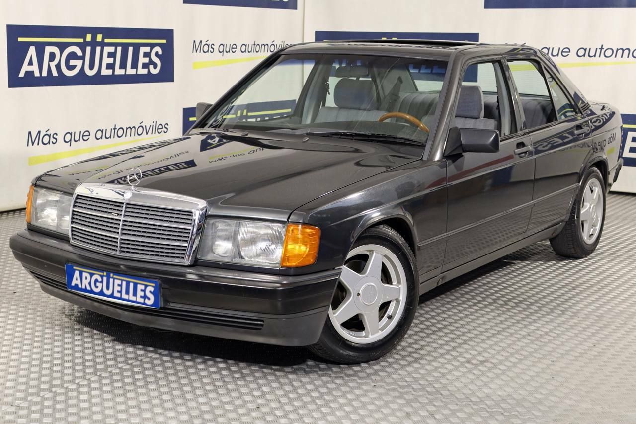 Foto Mercedes-Benz 190 1
