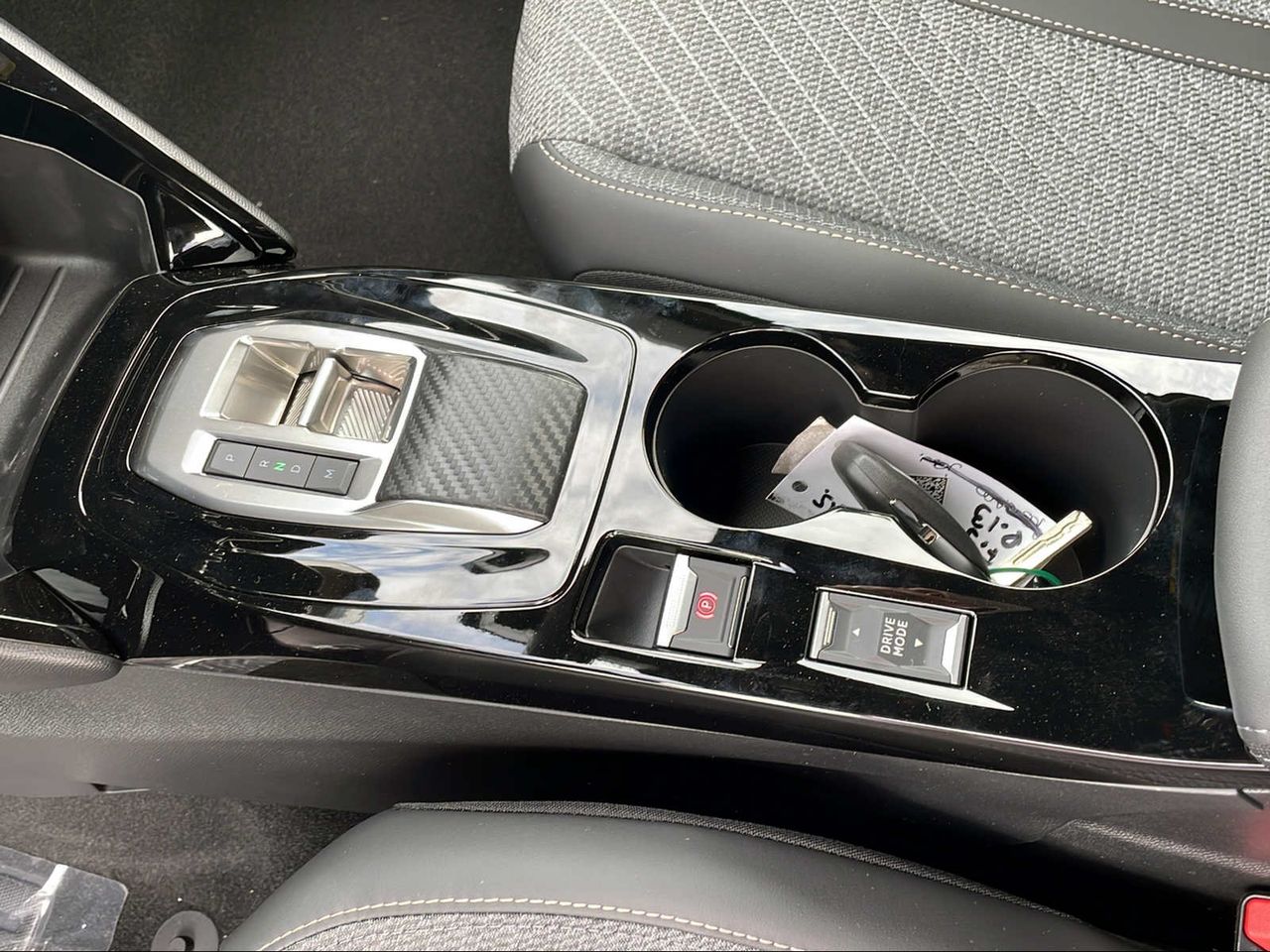 Foto Peugeot 2008 19