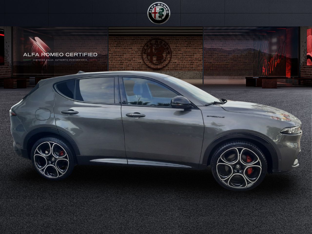 Foto Alfa Romeo Tonale 4