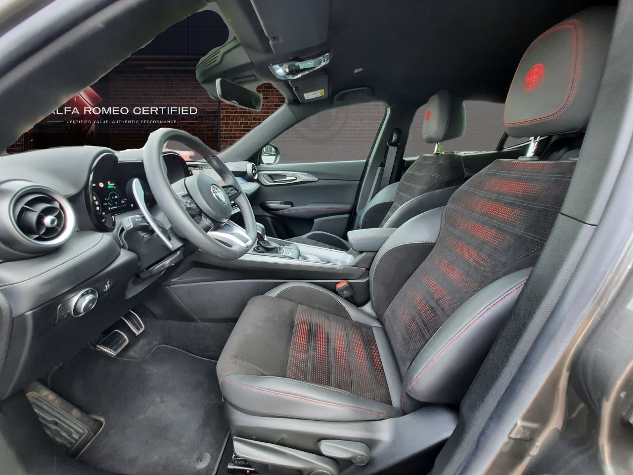Foto Alfa Romeo Tonale 11