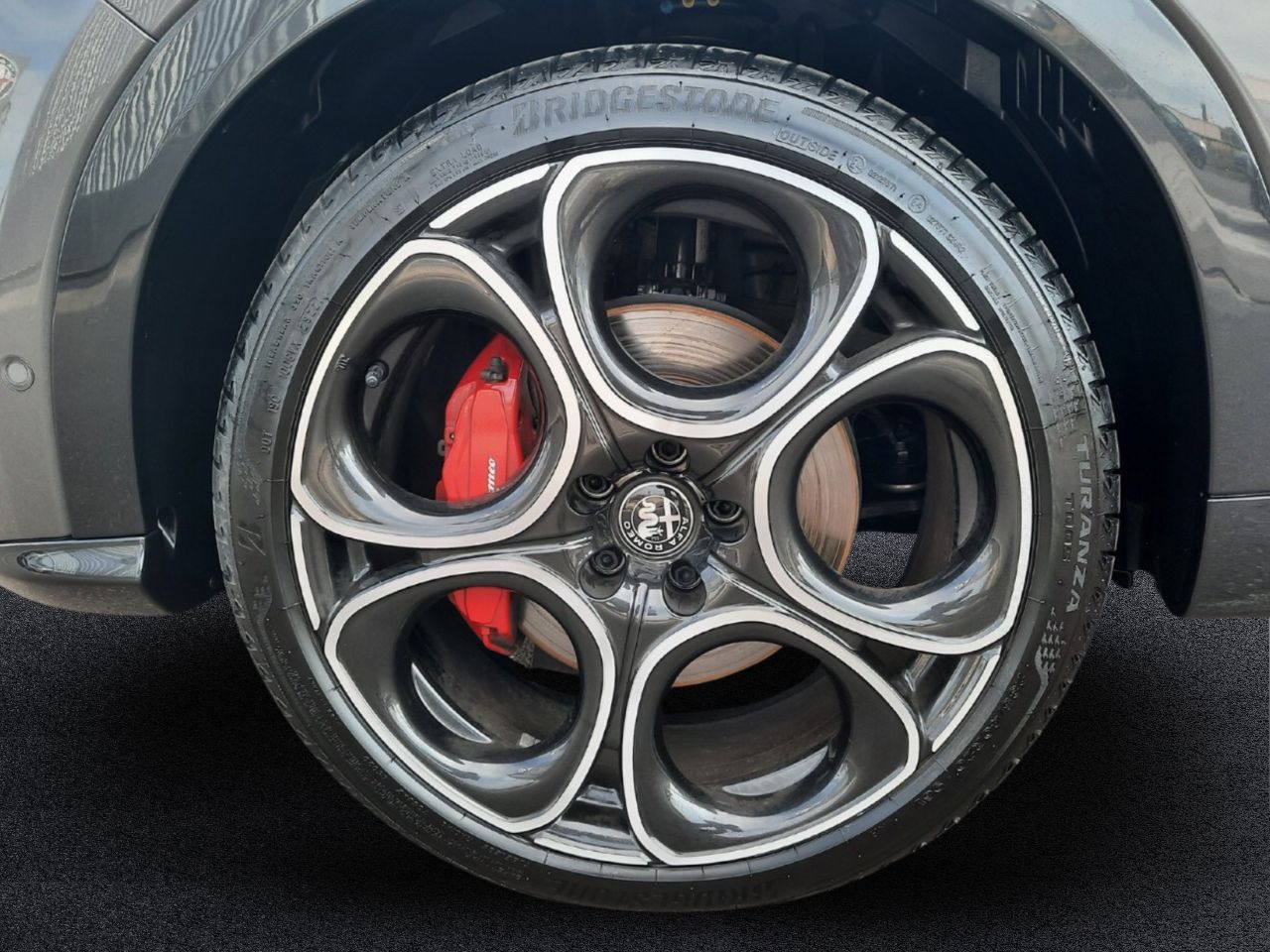 Foto Alfa Romeo Tonale 13