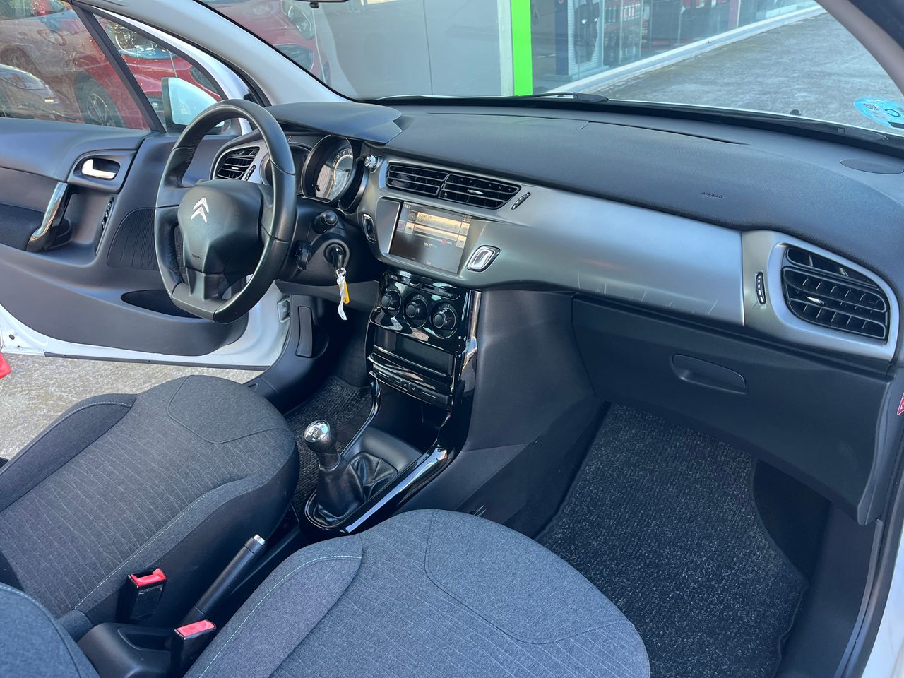Foto Citroën C3 19