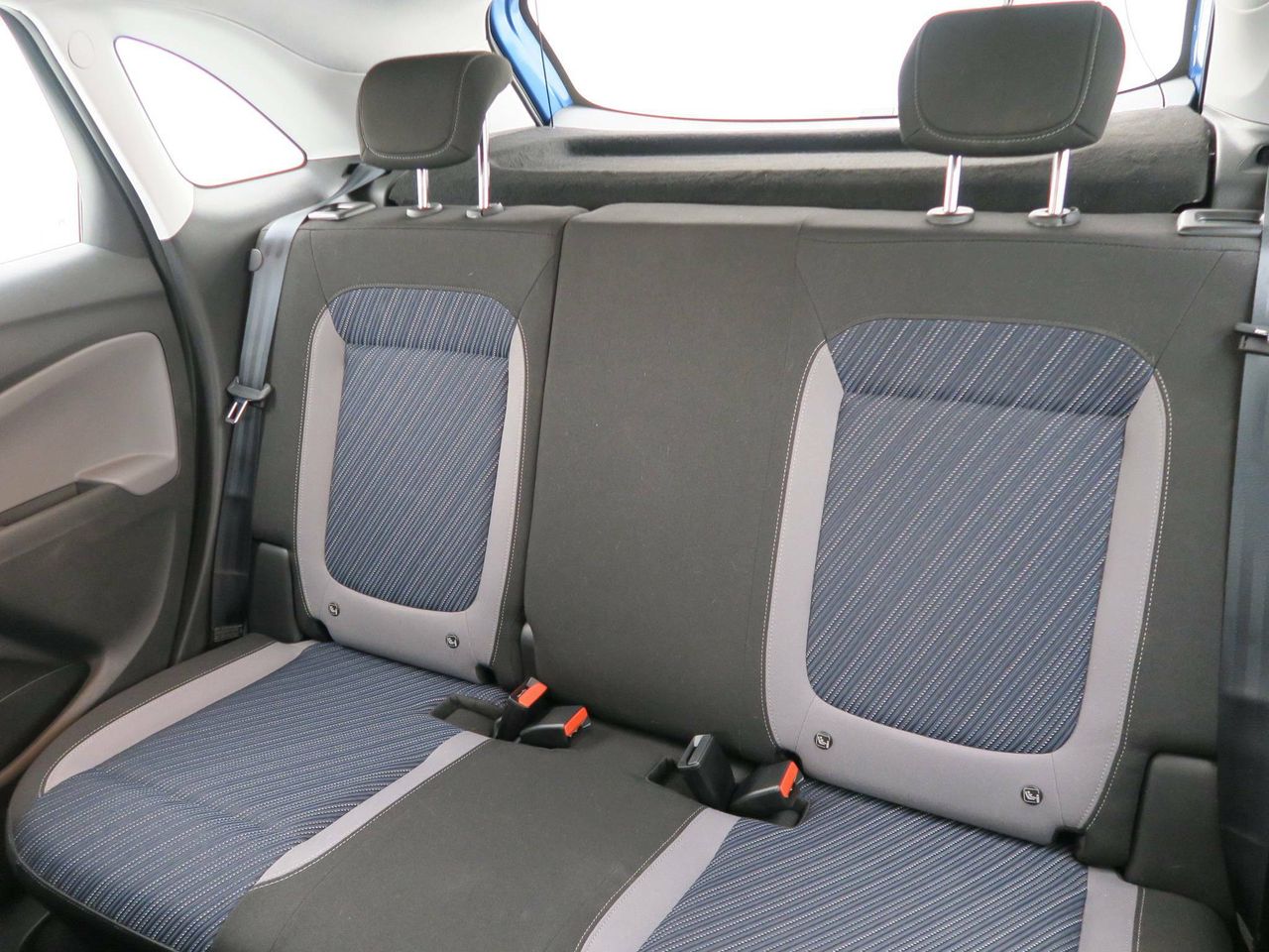 Foto Opel Crossland X 10