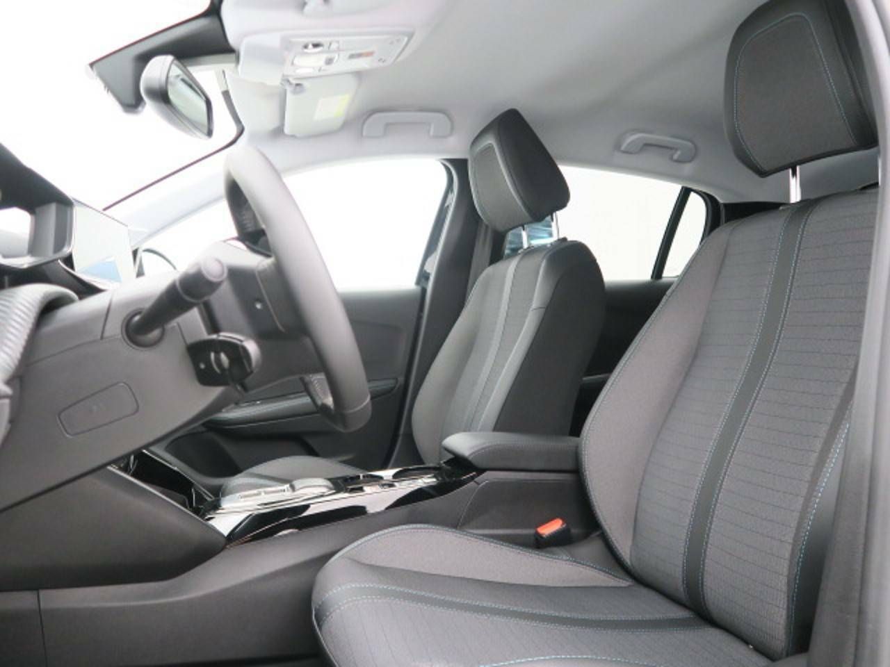 Foto Peugeot 208 9