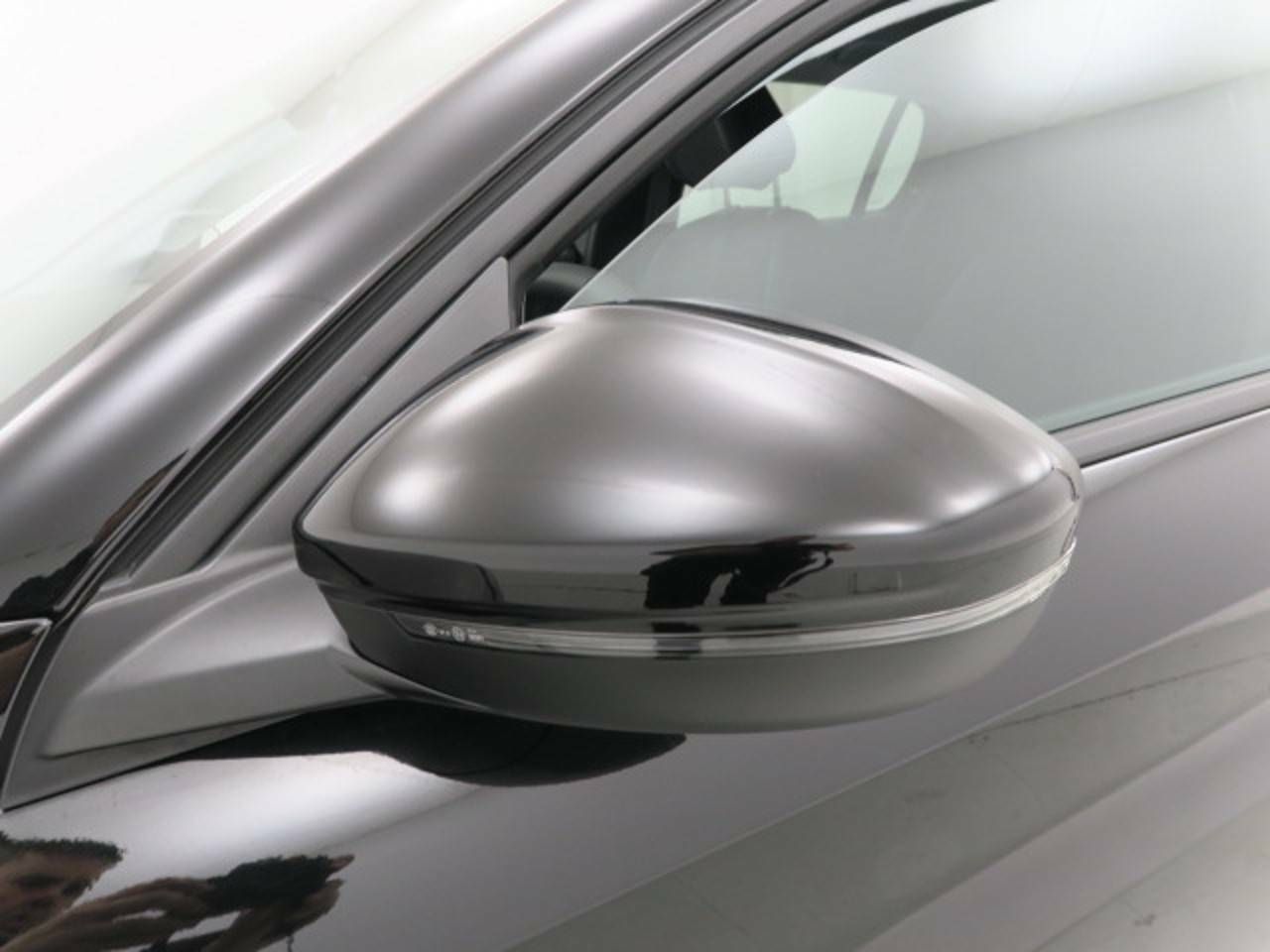 Foto Peugeot 208 15