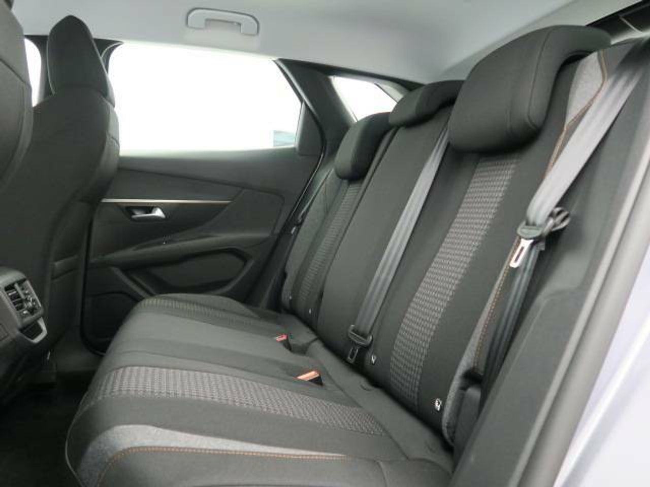 Foto Peugeot 3008 10