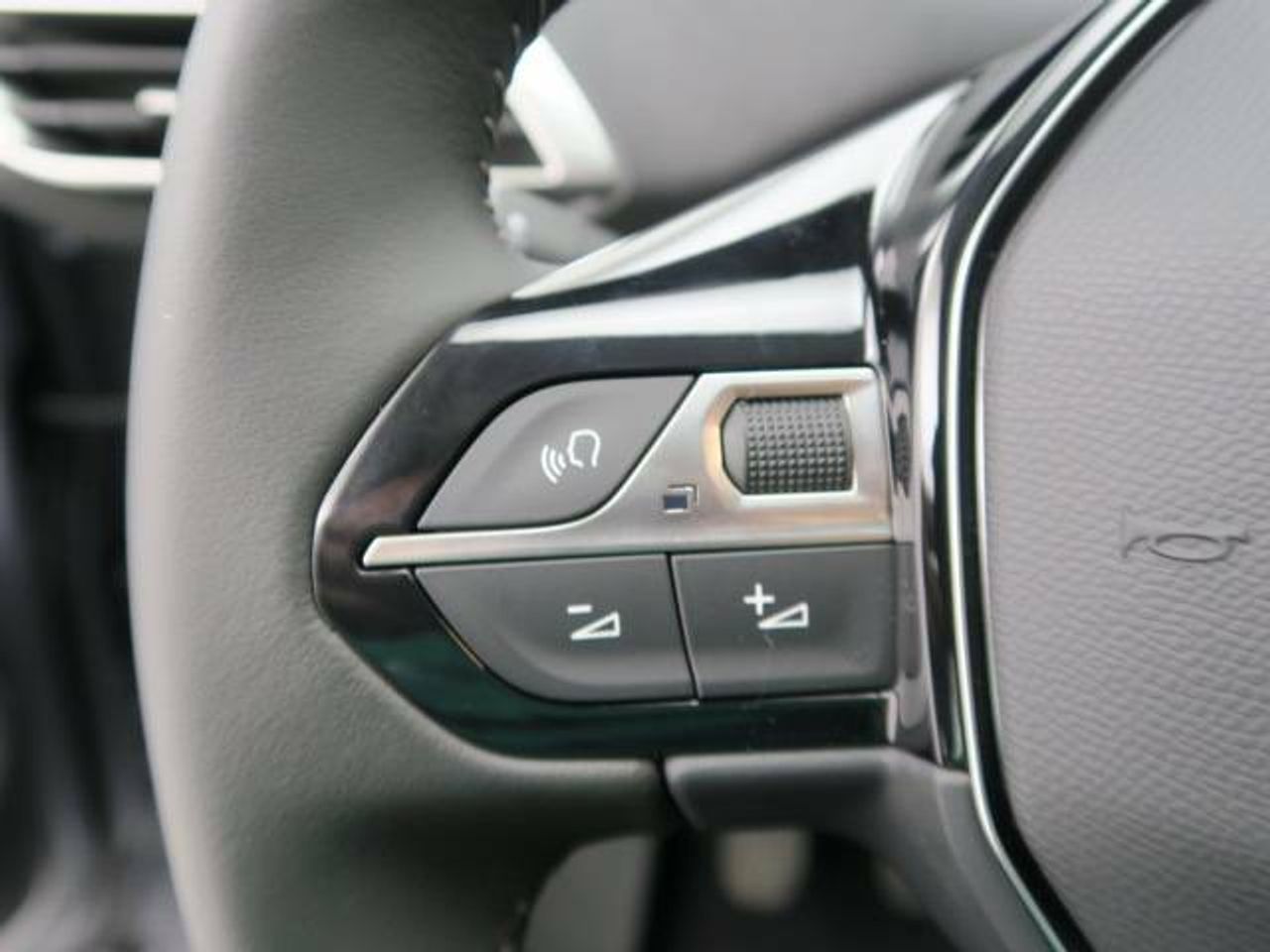 Foto Peugeot 3008 12