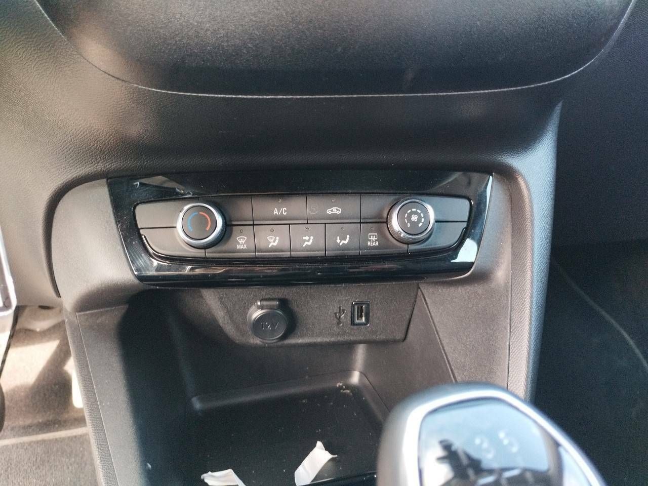 Foto Opel Corsa 15