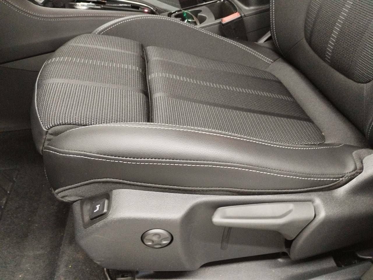 Foto Opel Grandland X 13