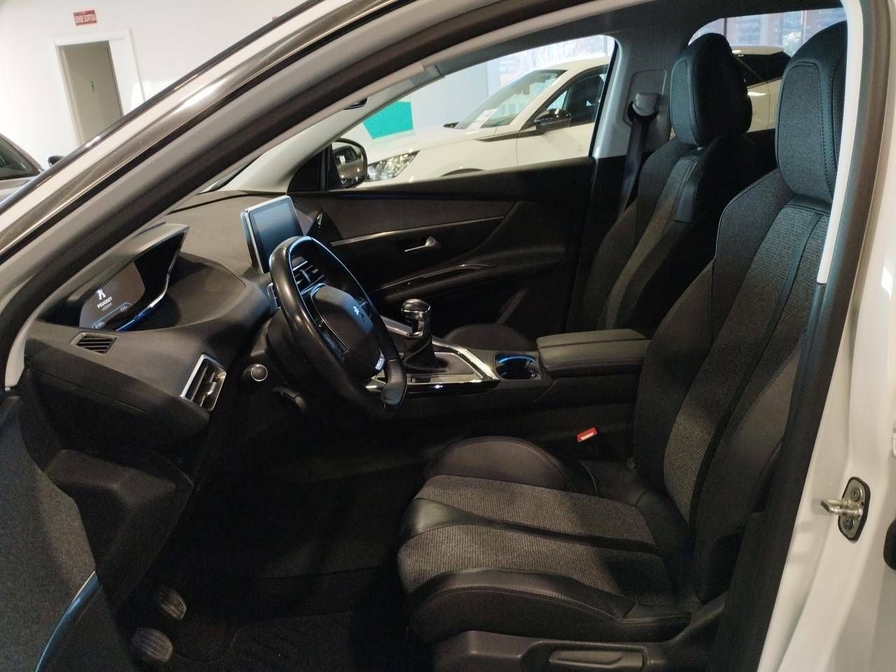 Foto Peugeot 3008 11
