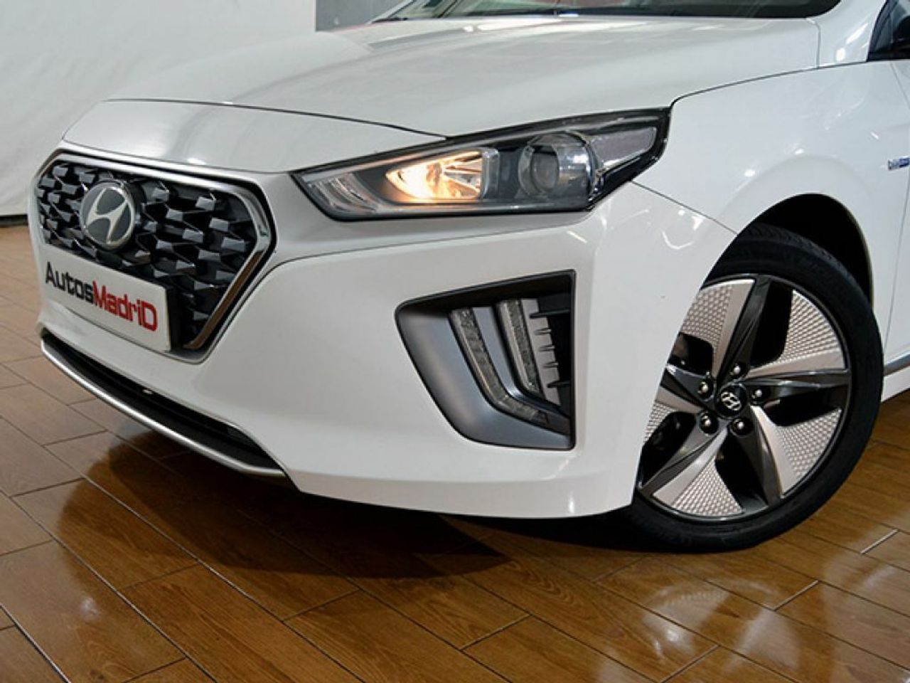 Foto Hyundai IONIQ 10