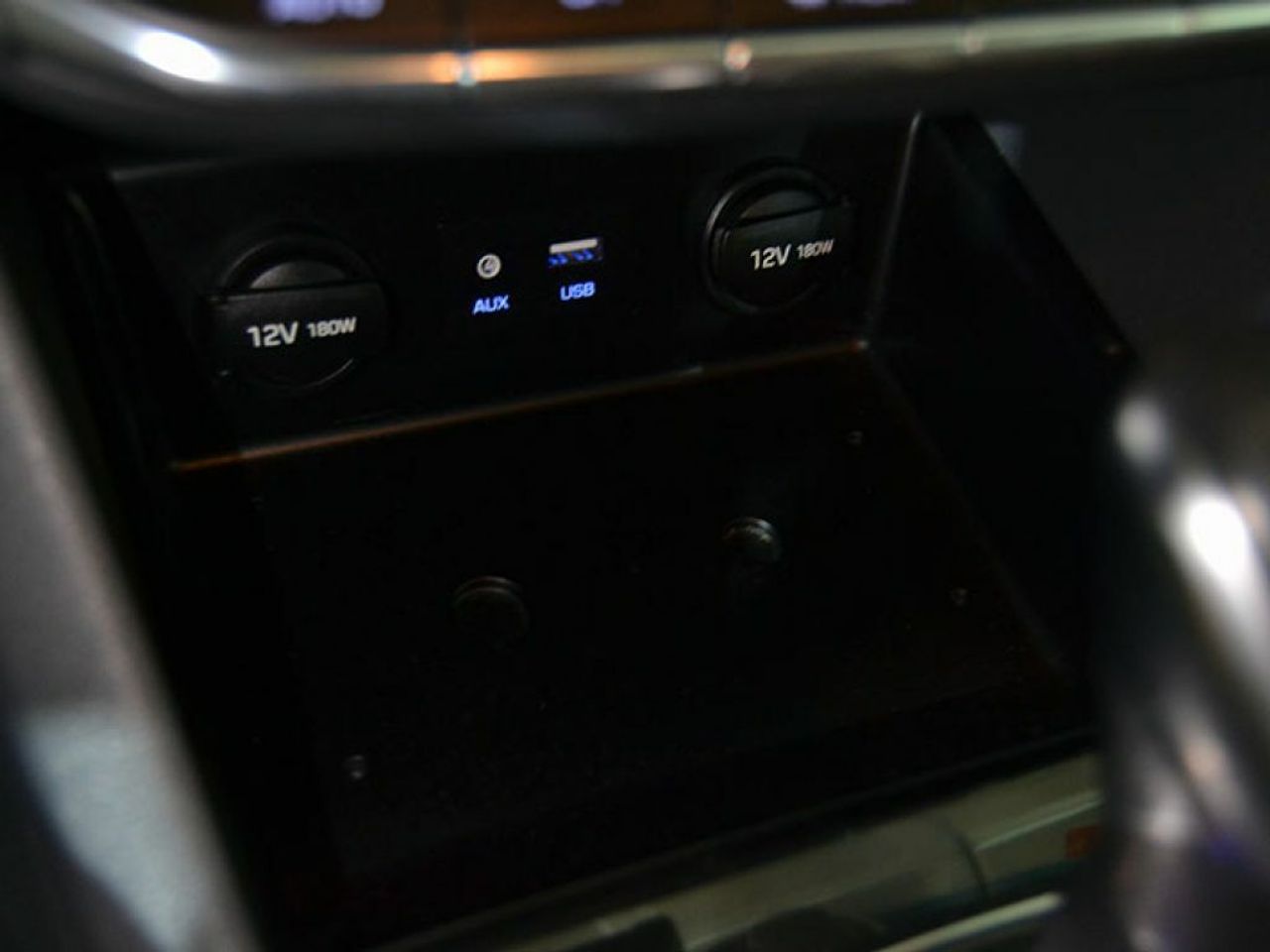 Foto Hyundai IONIQ 26