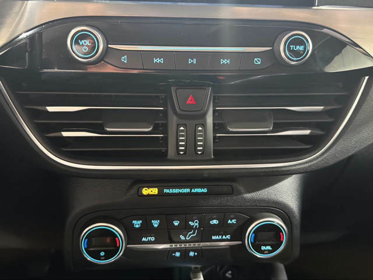 Foto Ford Kuga 17