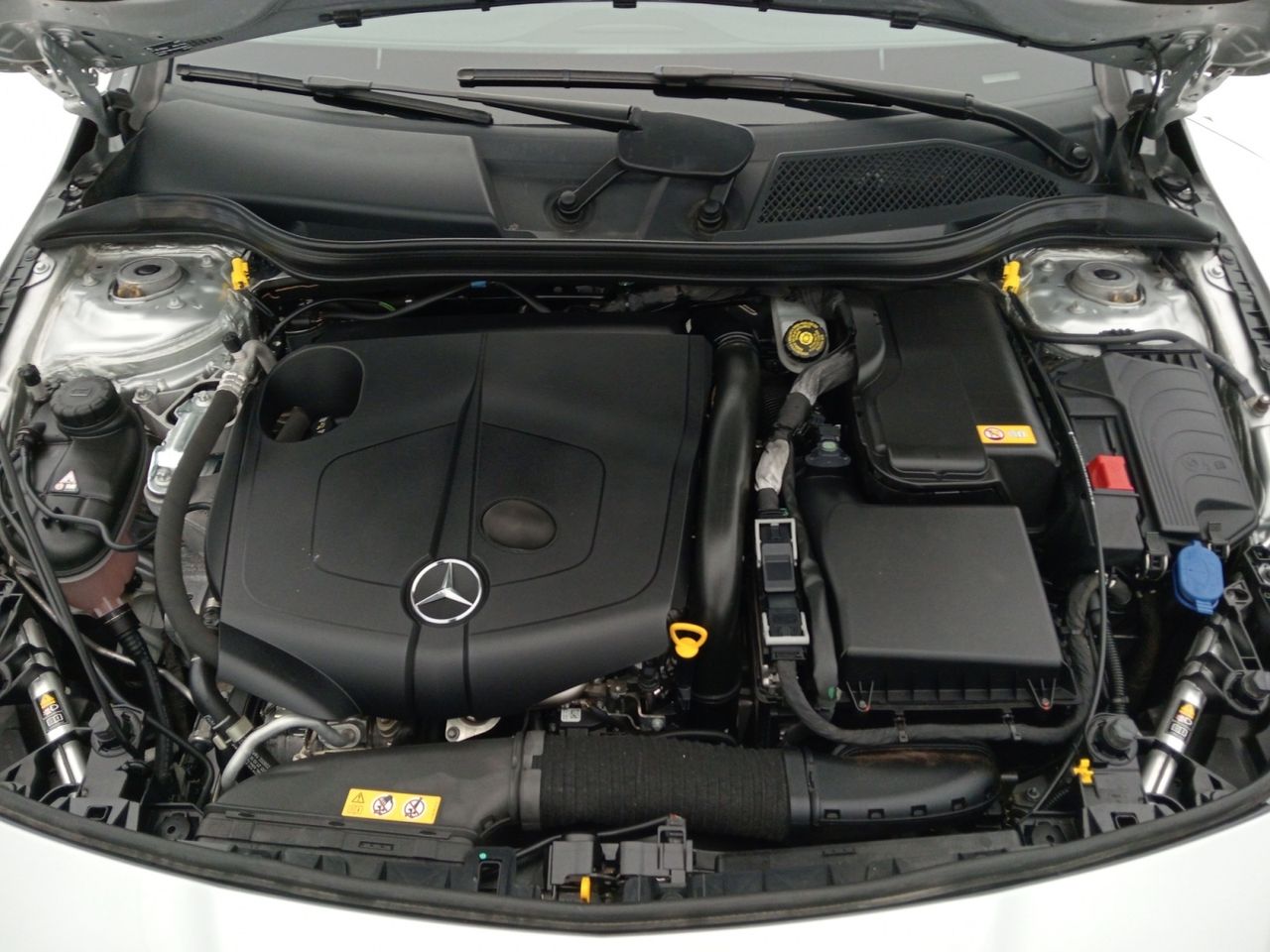 Foto Mercedes-Benz Clase CLA 25