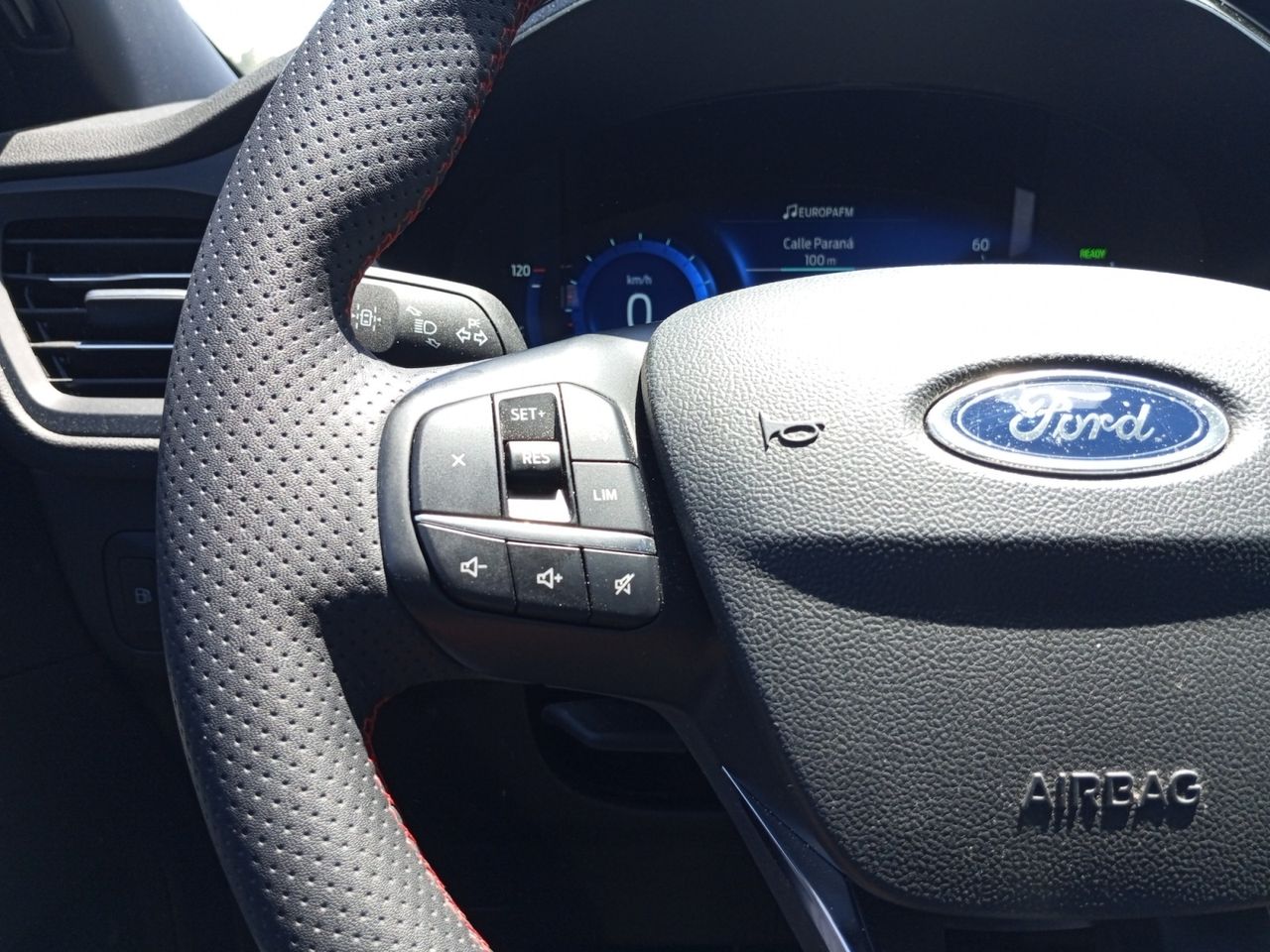 Foto Ford Kuga 16